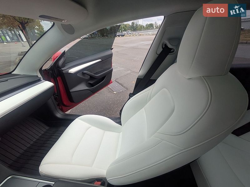 Седан Tesla Model 3 2023 в Києві фото 55 Седан Tesla Model 3 2023 в Києві