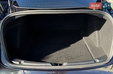 Седан Tesla Model 3 2018 в Ужгороді