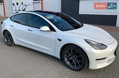 Седан Tesla Model 3 2021 в Коростене фото Седан Tesla Model 3 2021 в Коростене