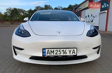 Седан Tesla Model 3 2021 в Коростене фото 15 Седан Tesla Model 3 2021 в Коростене