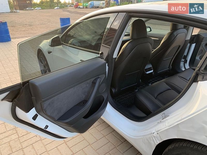 Седан Tesla Model 3 2021 в Коростене фото 23 Седан Tesla Model 3 2021 в Коростене