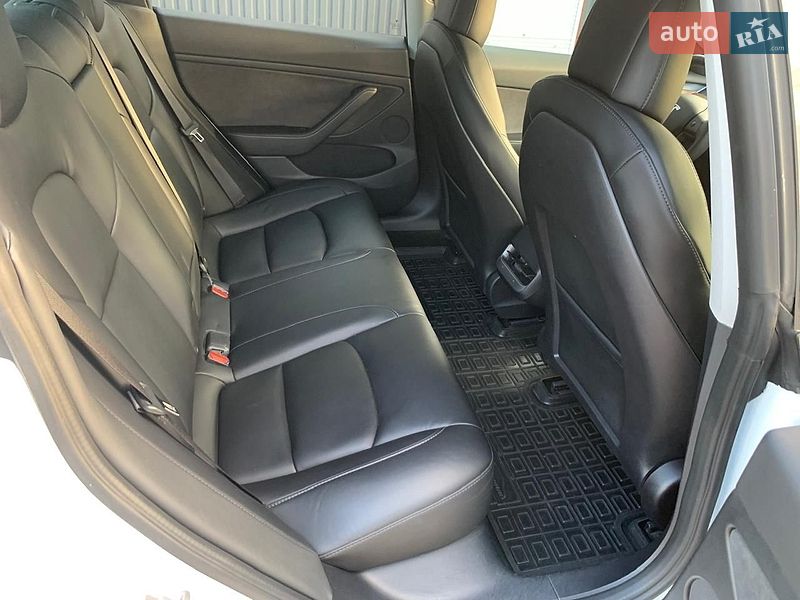 Седан Tesla Model 3 2021 в Коростене фото 28 Седан Tesla Model 3 2021 в Коростене