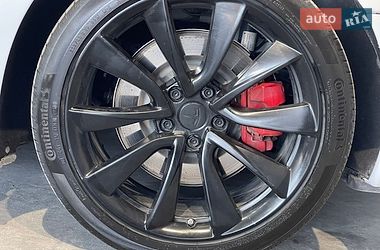 Седан Tesla Model 3 2020 в Одессе