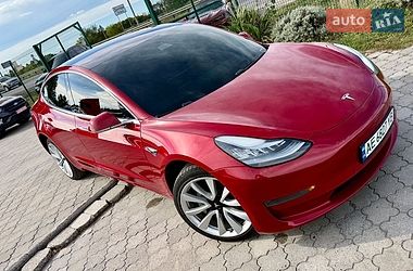 tesla model-3 2018 в Дніпро (Дніпропетровськ) від професійного продавця Станіслав