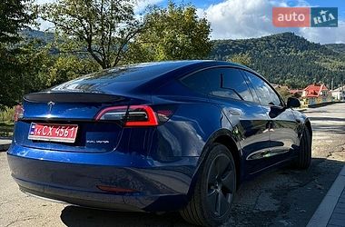 Седан Tesla Model 3 2023 в Сколе
