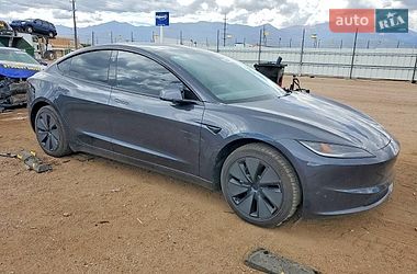 Седан Tesla Model 3 2025 в Львові фото 4 Седан Tesla Model 3 2025 в Львові