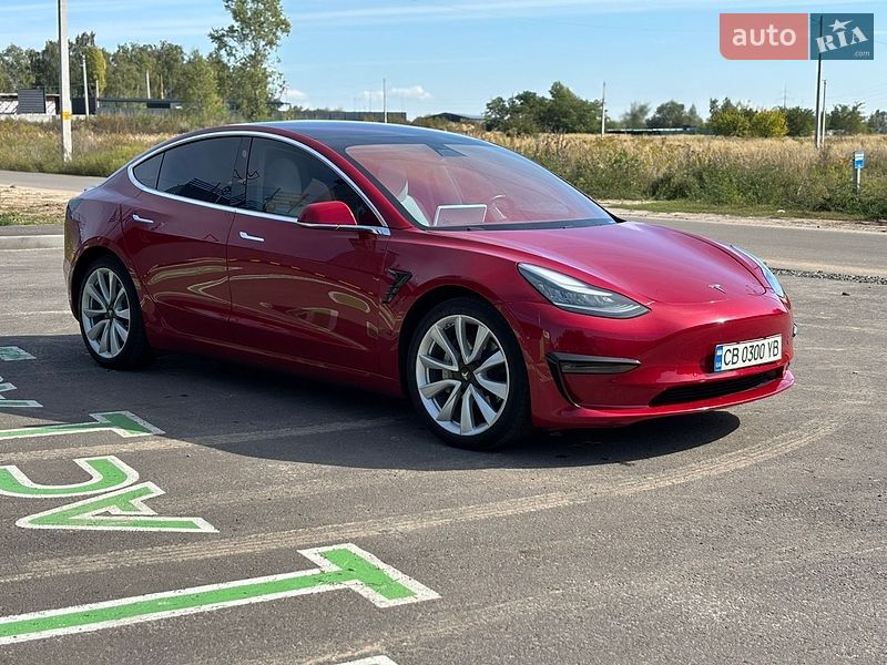 Седан Tesla Model 3 2019 в Нежине