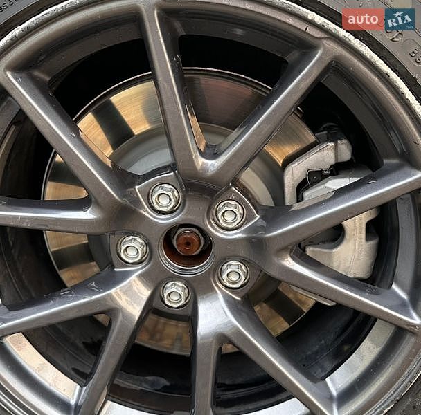Седан Tesla Model 3 2021 в Косові