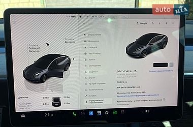 Седан Tesla Model 3 2022 в Бориславе