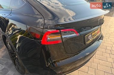 Седан Tesla Model 3 2021 в Коломые