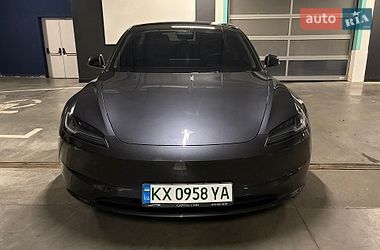 Седан Tesla Model 3 2024 в Харькове
