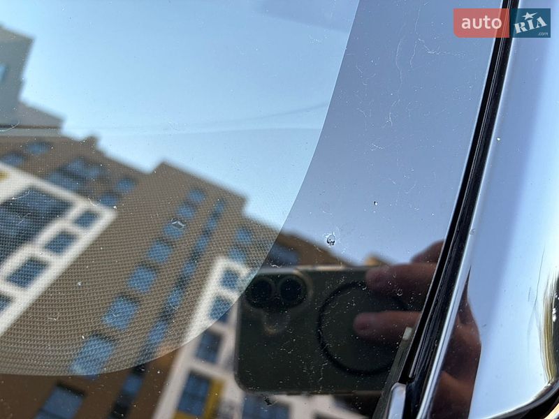 Седан Tesla Model 3 2018 в Луцке