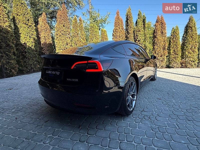 Седан Tesla Model 3 2022 в Львове фото 6 Седан Tesla Model 3 2022 в Львове