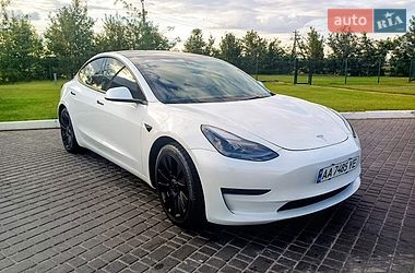 Седан Tesla Model 3 2022 в Одессе фото Седан Tesla Model 3 2022 в Одессе