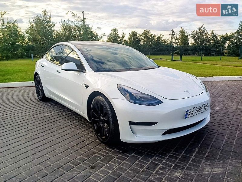 Седан Tesla Model 3 2022 в Одессе фото Седан Tesla Model 3 2022 в Одессе