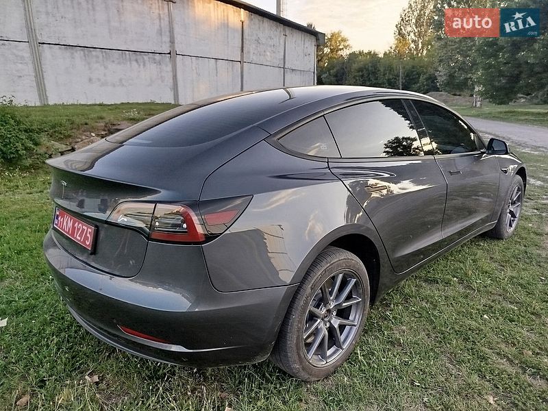 Седан Tesla Model 3 2023 в Александрие