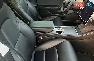 Седан Tesla Model 3 2020 в Кременчуге