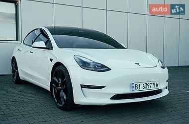 Седан Tesla Model 3 2021 в Харькове