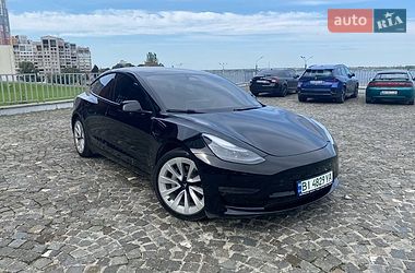 Седан Tesla Model 3 2021 в Днепре