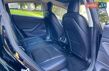 Седан Tesla Model 3 2018 в Каменском