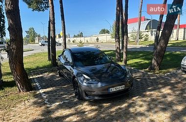 Седан Tesla Model 3 2022 в Гостомелі