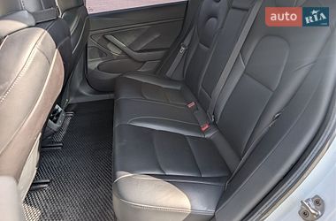 Седан Tesla Model 3 2019 в Одессе