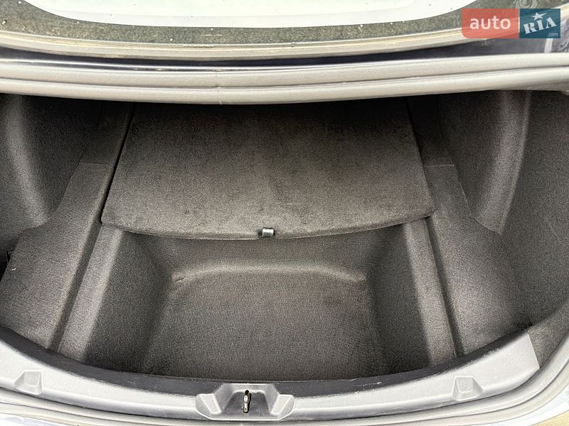 Седан Tesla Model 3 2022 в Краснограді