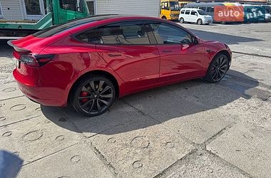 Седан Tesla Model 3 2020 в Дніпрі