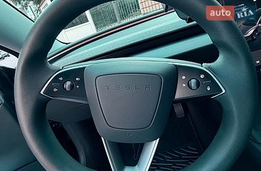 Седан Tesla Model 3 2024 в Одессе