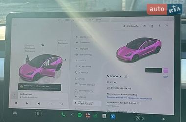 Седан Tesla Model 3 2023 в Монастириській