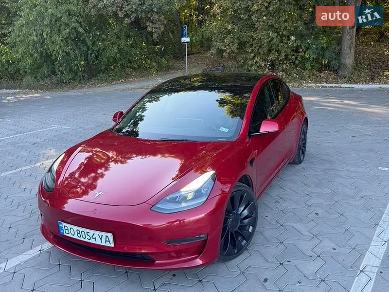 Tesla Model 3 2022