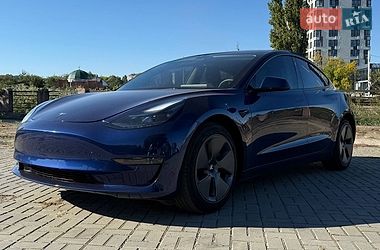Седан Tesla Model 3 2023 в Кропивницком