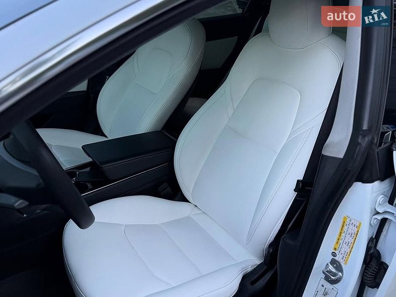 Седан Tesla Model 3 2020 в Львове фото 8 Седан Tesla Model 3 2020 в Львове