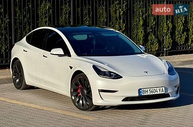 Седан Tesla Model 3 2021 в Одесі
