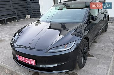 Седан Tesla Model 3 2025 в Крюковщине