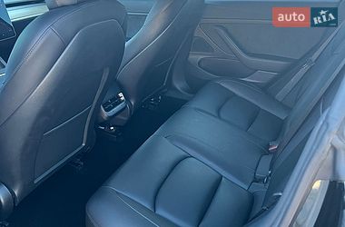 Седан Tesla Model 3 2021 в Запоріжжі
