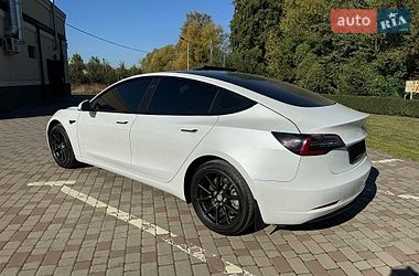 Седан Tesla Model 3 2019 в Черновцах фото 13 Седан Tesla Model 3 2019 в Черновцах