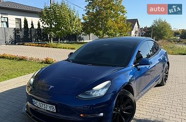 Седан Tesla Model 3 2019 в Луцьку фото 2 Седан Tesla Model 3 2019 в Луцьку