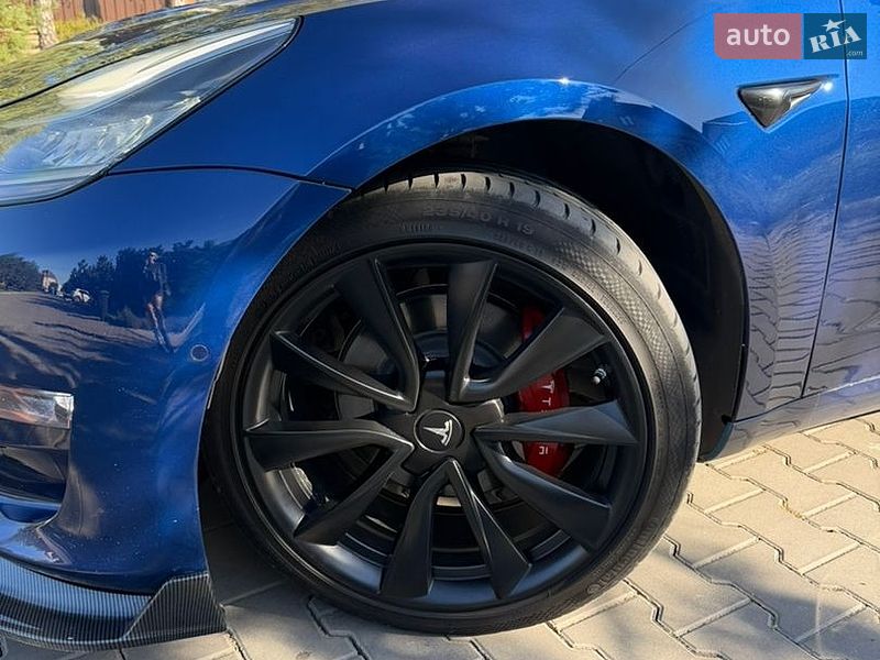 Седан Tesla Model 3 2019 в Луцьку фото 5 Седан Tesla Model 3 2019 в Луцьку