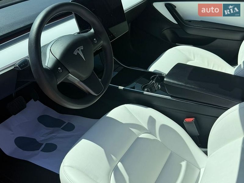 Седан Tesla Model 3 2019 в Луцьку фото 15 Седан Tesla Model 3 2019 в Луцьку