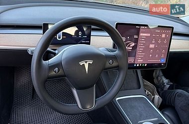 Седан Tesla Model 3 2021 в Одесі