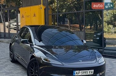 Седан Tesla Model 3 2024 в Запорожье