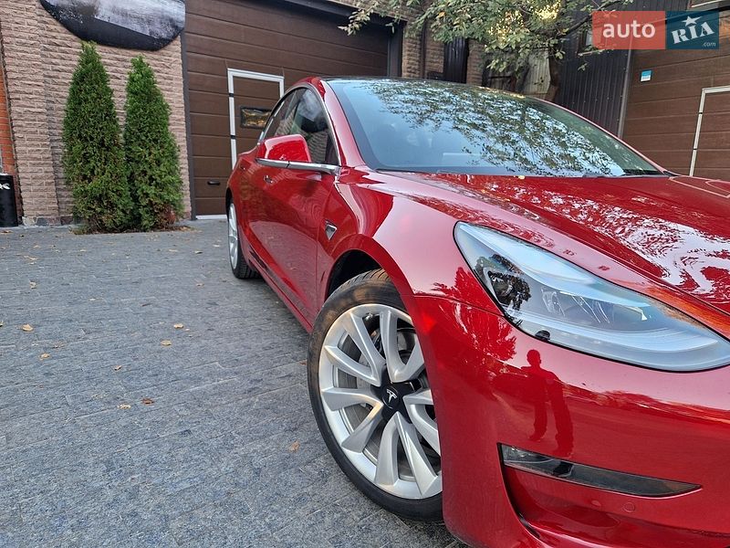 Tesla Model 3 2019 Tesla Model 3 2019