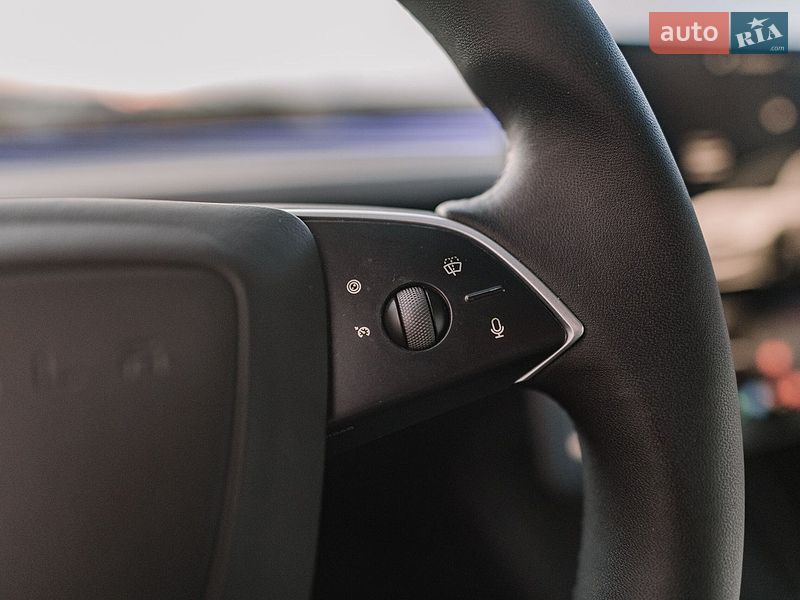 Седан Tesla Model 3 2025 в Ровно фото 4 Седан Tesla Model 3 2025 в Ровно