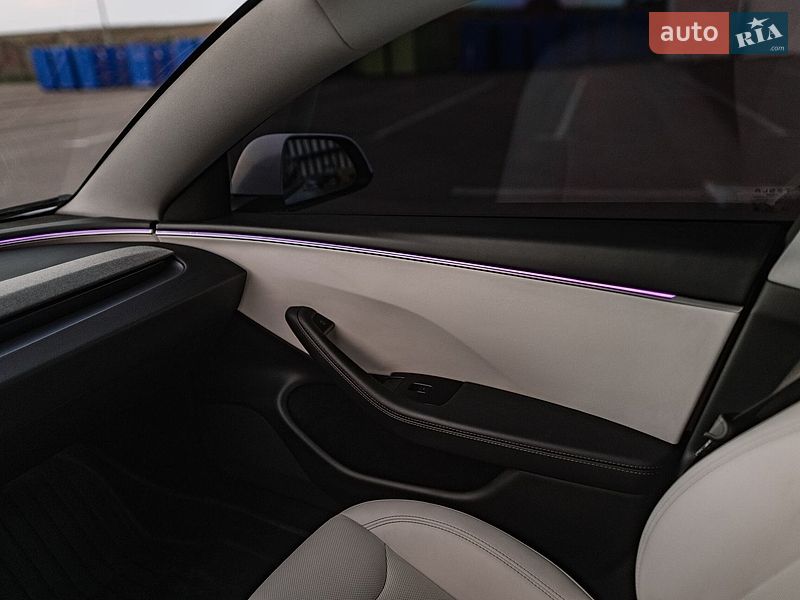 Седан Tesla Model 3 2025 в Ровно фото 7 Седан Tesla Model 3 2025 в Ровно