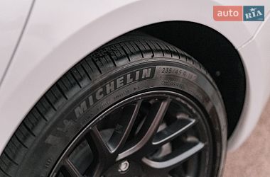 Седан Tesla Model 3 2025 в Ровно фото 25 Седан Tesla Model 3 2025 в Ровно
