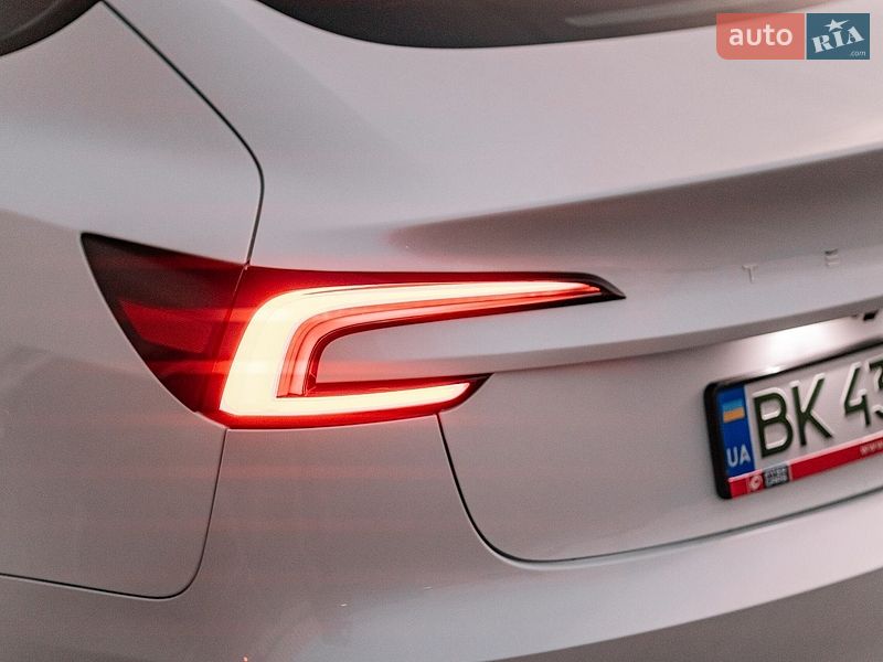 Седан Tesla Model 3 2025 в Ровно фото 27 Седан Tesla Model 3 2025 в Ровно