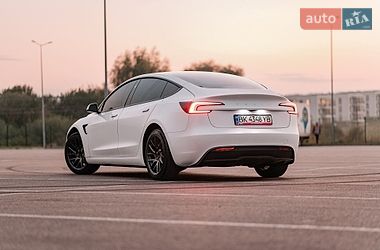 Седан Tesla Model 3 2025 в Ровно фото 31 Седан Tesla Model 3 2025 в Ровно