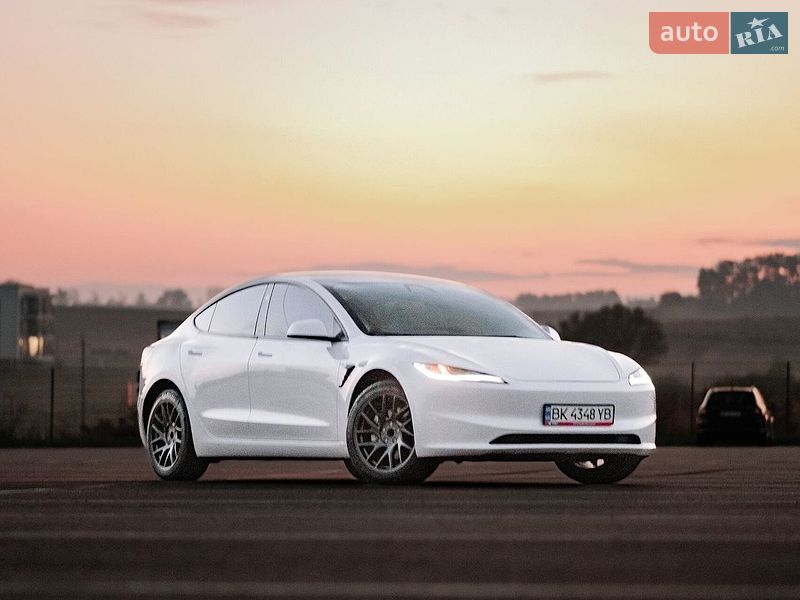 Седан Tesla Model 3 2025 в Ровно фото 51 Седан Tesla Model 3 2025 в Ровно