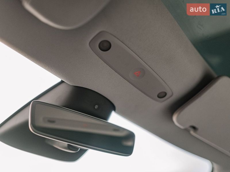 Седан Tesla Model 3 2025 в Ровно фото 52 Седан Tesla Model 3 2025 в Ровно